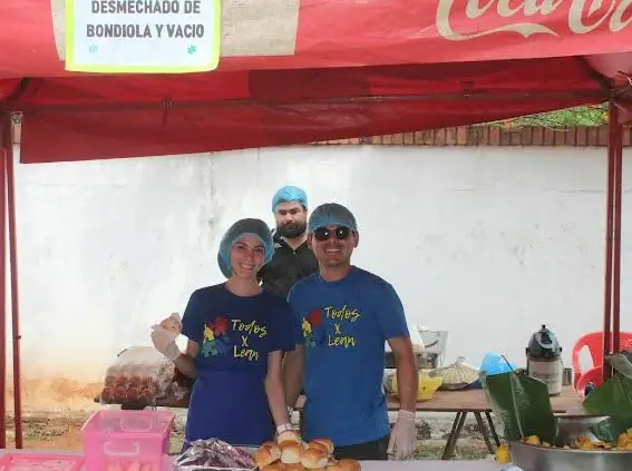 Momento de DIVERtite picoTEAndo (1ª edición) de la Fundación ATYPICAL Py
