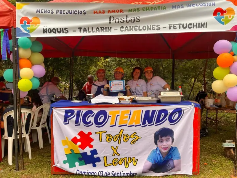 Momento de DIVERtite picoTEAndo (2ª edición) de la Fundación ATYPICAL Py